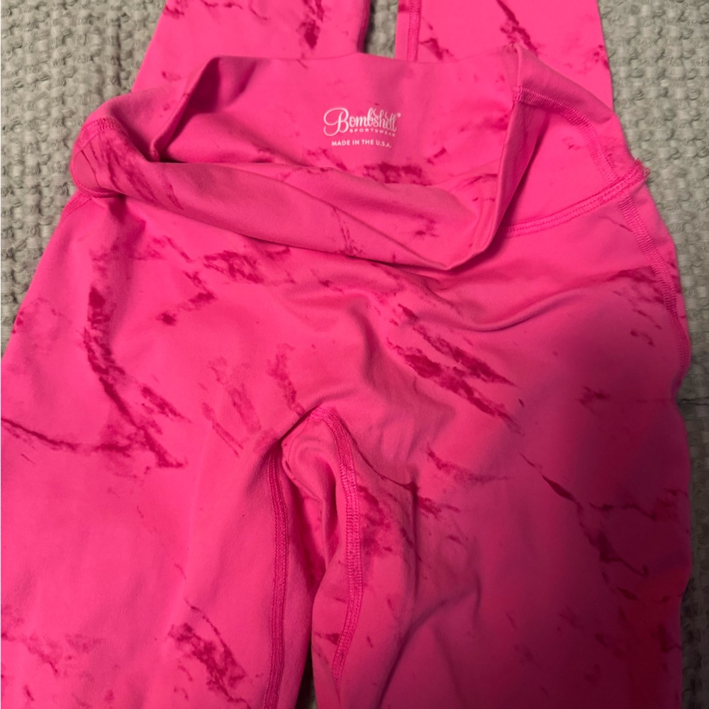 BOMBSHELLSPORTSWEAR LEGGINGS